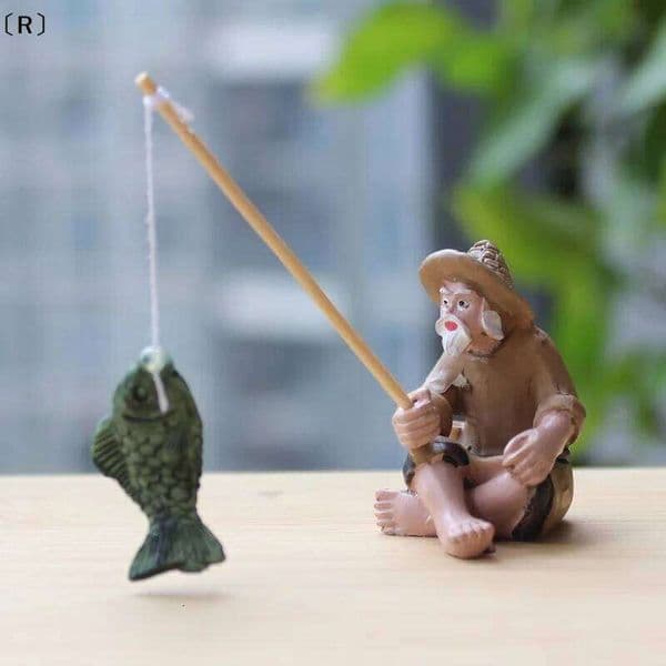 RFishing Old Man Resin Figure Statue Ornament Micro-Landscape Garden CraftWinter2 26H0206