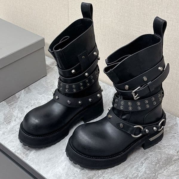 Womens Men Venom City Bootie in Black designer boots calf leather comfortable leather lining boots adjustable straps with belt buckles aged silver studs boots