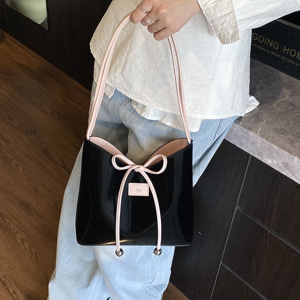 Large Capacity Shoulder Bag Simple and Fashionable Casual Tote Bag Crossbody Bag