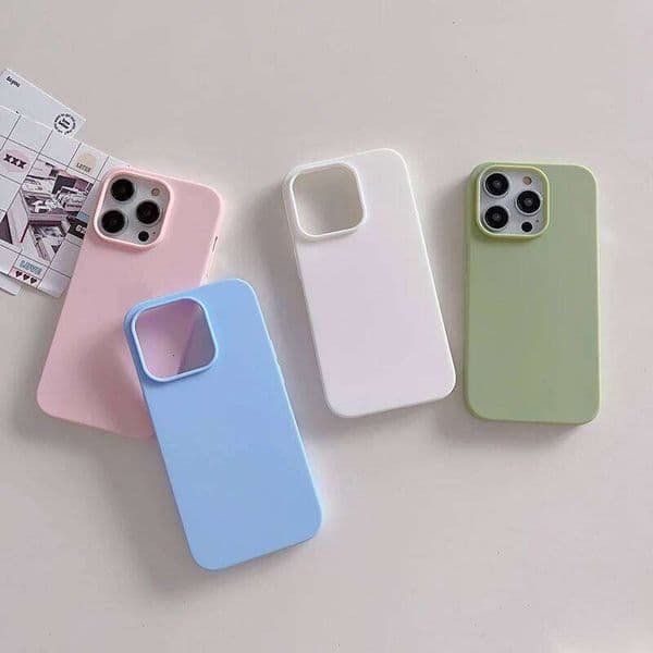 Candy Color Matte Silicone Soft Case For iPhone 16 15 14 13 12 11 Pro Max Plus Mini Luxury Ultra Thin Back Cover Colorful Shell J260205