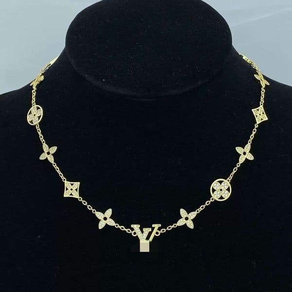 Lujia High-Quality Four-Leaf Flower Necklace Full Diamond Multi-Flower High-End Clavicle Chain Classic Fashion Manufacturer Wholesale Matching Version 7E1