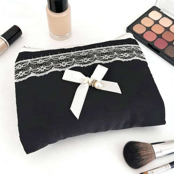 Lace Mini Cosmetic Storage Bags Cute Purses for Woman Lipstick Travel Bag Makeup Pouch Y260206