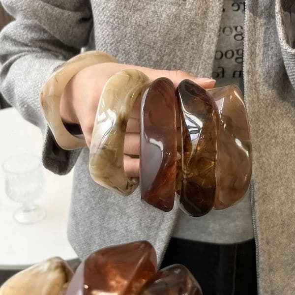 Bohemian Acrylic Bangle Europe American Style Smudging Irregular Wide Bracelet Jewelry Accessories Minority 260120