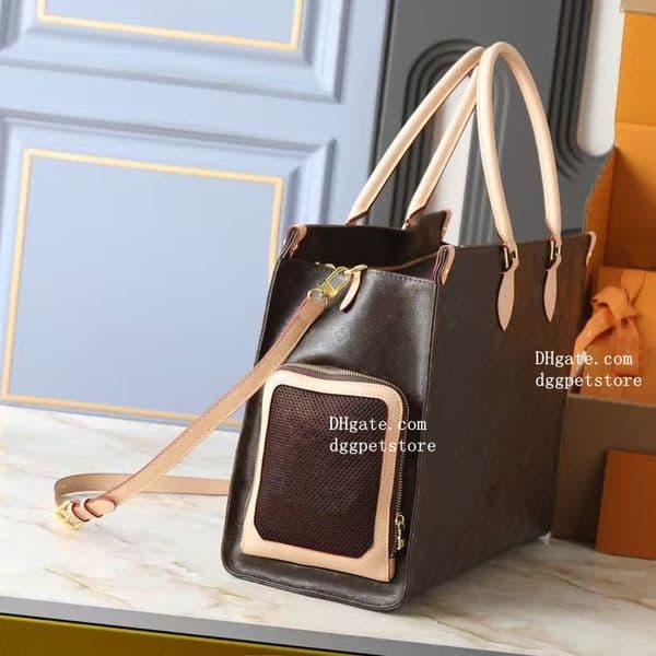 Designer Pet Carrier Tote Classic Old Flower Dogs Handbag High-End Brand Premium Canvas Pet Travel Bag for Small Dogs Cats Up to 4kg 9lbs Luxury Dog Accessories C45