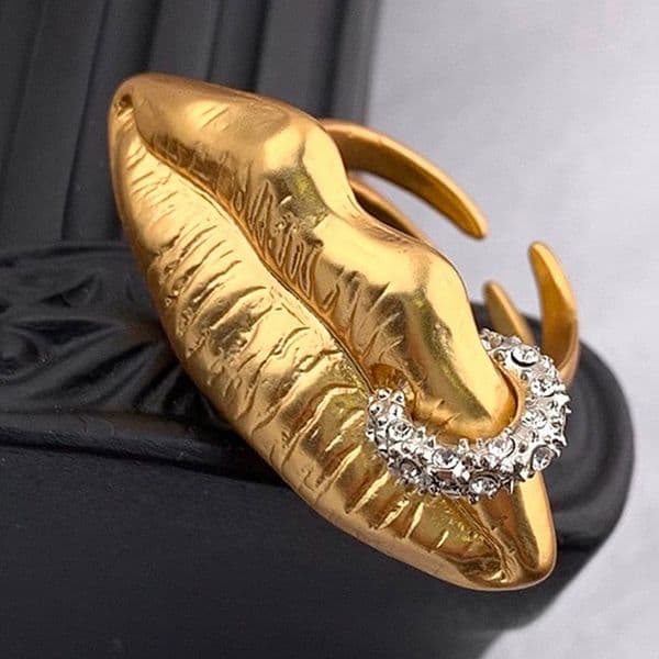 Eye Mask Brooch Abstract Theater Inspired Design Fashion Jewelry Piece with Metallic Finish Quirky Look for Coats Jackets Bags