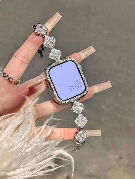 Luxury Diamond Band Apple Watch 38mm 40mm 41mm 42mm 44mm 45mm 49mm Woman Metal Bracelet Strap For iWatch 9 Ultra 8 7 SE 6 5 Z260207