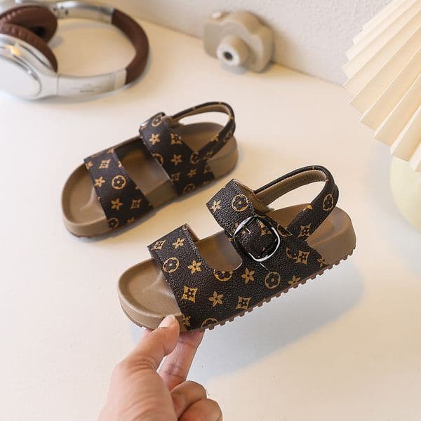 Free Shipping 2026 Summer New Print Design Kids Open Toe Sandals Fashion Casual Beach Soft Sole Buckle Sandals for Boys and Girls Large Size 26-36