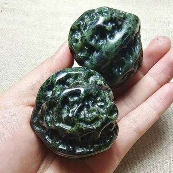 Genuine natural medicine king stone walnut health dark green fitness ball strong jade handball male to 26L0209