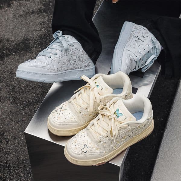Free shipping Casual Shoes Fashionable and simple casual board shoes breathable and lightweight daily sports shoes