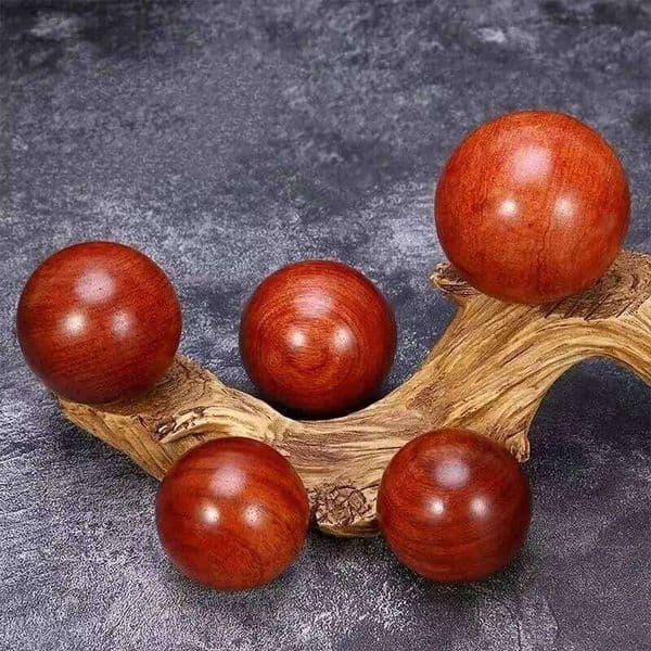 2 Pcs Stress Ball Chinese Style Carving Crafts Toys Desktop Health Baoding Balls Rosewood Massage 26L0209