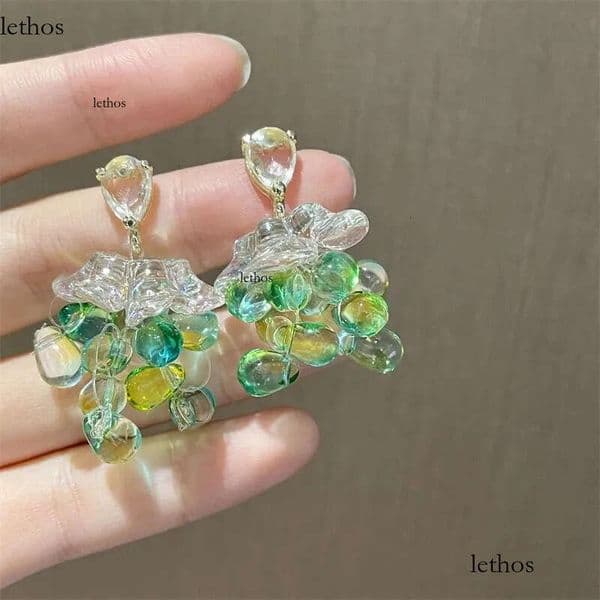 Dangle Chandelier 2022 Fashion Transparent Green Crystal Grape Drop Earrings For Women Personality Spring Summer New Pendientes 1a