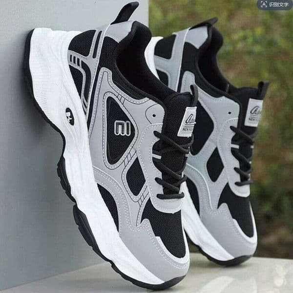 2025 Autumn New Men's Dad Casual Sports Trendy Versatile Thick Sole Non-Slip Wear-Resistant Mesh Shoes