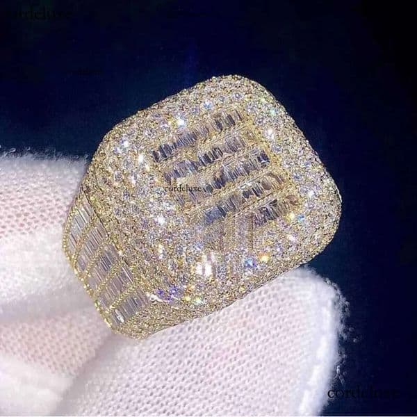 AAA Gems Mens Iced Out Baguette Dia Engagement Sier VVS Moissanite Champion Custom Hip Hop Ring a8