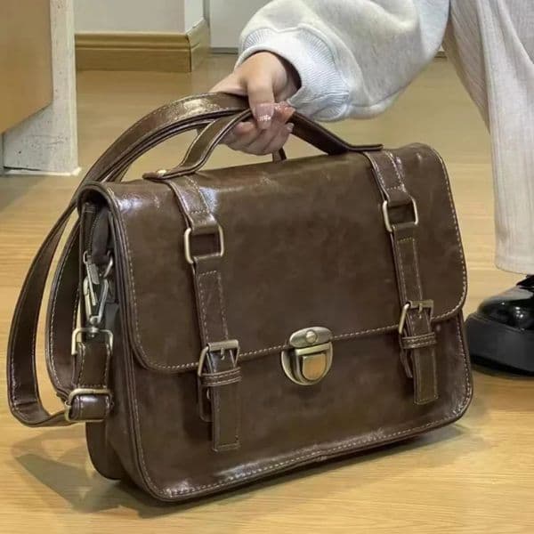 Japanese Students Vintage Women Handbags Crossbody Streetwear Preppy Y2k Fashion Messenger Bag Trendy All Match Casual Backpacks 260205