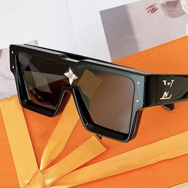 12A Designer Sunglasses for Women Men Luxury Classic Fashion Outdoor Driving Beach Protection with Original Box good NICE VVVVV