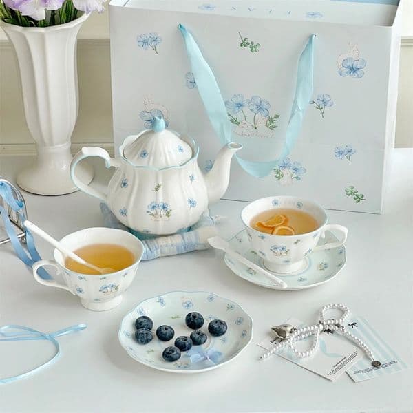 Blue Campanula Rabbit Ceramics Tableware Coffee Cup Plate g European Afternoon Tea and Saucer Set Gift Box Customized 260122 K260225