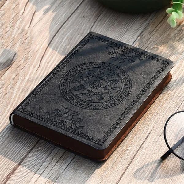 1PC Portable Vintage Pattern Leather Notebook Diary Notepad Stationery Gift 260208BJ