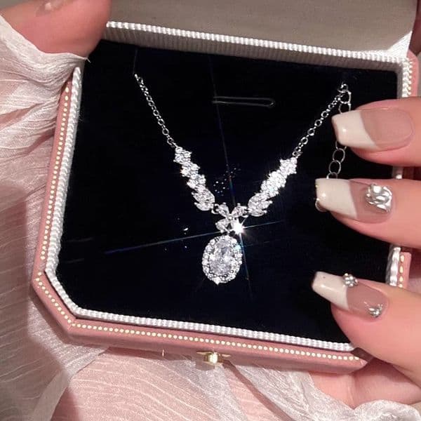 Choucong Angle Wings Pendant Luxury Jewelry 925 Sterling Silver Fill Oval Cut White 5A Zircon CZ Diamond Ins Top Sell Elegant Women Clavicle Necklace Gift