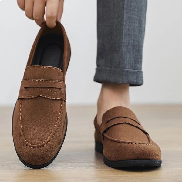 Classics Mens Suede Slip On Loafers Preppy Lightweight Breathable Flats Non Daily Fashion Casual Outdoor Sneakers 260126BANJIA