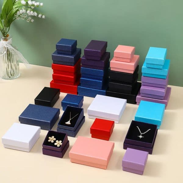 5pcs Paper Jewelry Box For Ring Earrings Pendant 9x9x3cm Display Packaging Wedding Birthday Party Gifts Organizer Holder Boxes 260128