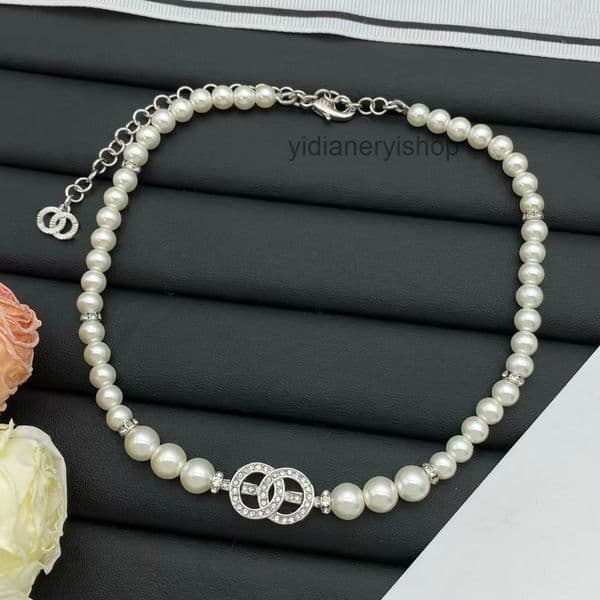 Designer jewelry cc necklace Double C Pendant Full Diamond Pearl Style Necklace channels necklace