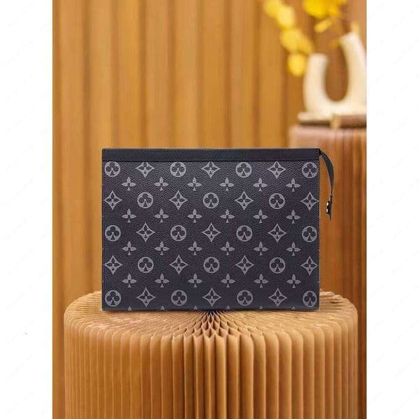 10A Designer Bag 26CM M47542 TOILETRY POUCH Designer Fashion Womens CANVAS Clutch Phone Cosmetic Bag Mini Pochette Toilet Pouch Beauty Case Accessories 19