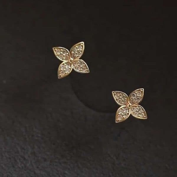 Korean-Style Light Luxury Zircon-Inlaid Four-Leaf Clover Earrings Women, Ins-Style Fresh And Simple Everyday Ear Accessories, Available For Wholesale 6Fe