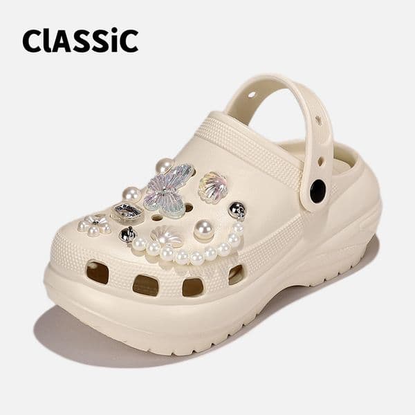 hot Free shipping Slippers Comfortable and minimalist Baotou hole shoes lightweight and fashionable casual slippers