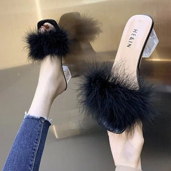 Mules Sandal Women Summer Outdoor Fashion Slippers Square Toe High Heels Office Ladies Feather Slides Chic Classics Furry Shoes 260124