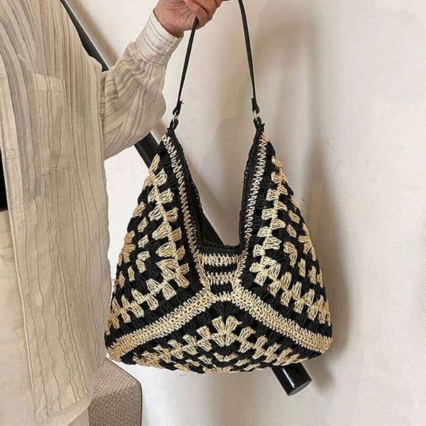 Summer Ladies Knitted Handbag Hollow out Hand Woven Beach Shoulder Bag Women Seaside Tote Perfect for Vacations Z260224