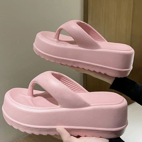 Bebealy Womens Platform Flip Flops Outdoor Beach Flip Flops Fasciitis Arch Support Cloud Slippers Summer Chunky Heeled Slides 260209BJ
