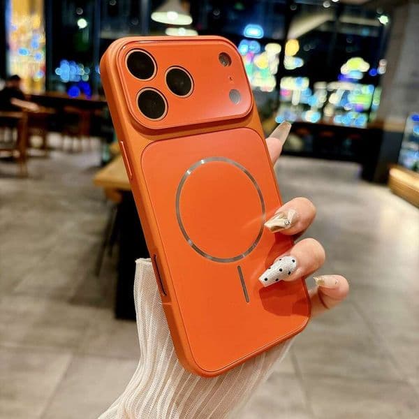 Suitable Apple 17 Pro Max, the magnetic phone case instantly transforms into real 17, offering a premium feel and full protection for iPhone 16