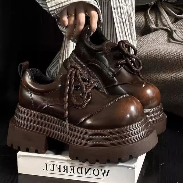 Women Retro Loafers 2025 Spring New Increase Thick Sole Leather Oxford Shoes Lace Up Outdoor Work Platform Shoes 260130BJ