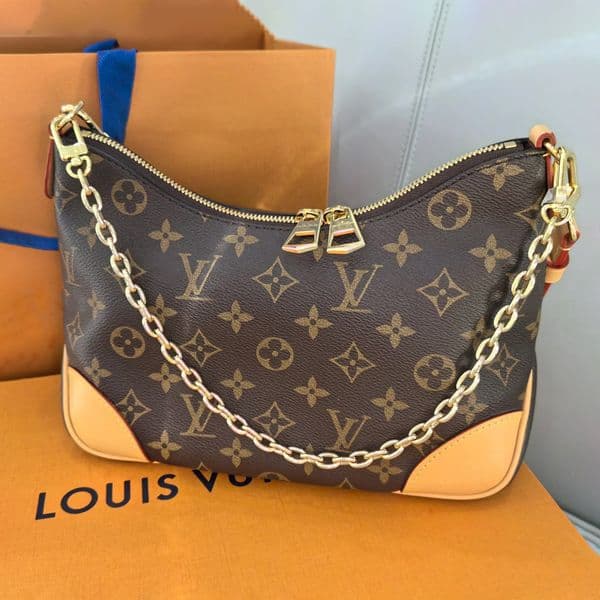 Designer Handbags Luxury Bags Shoulder Bags Crossbody Bags Wallets Women's Handbags High-Quality Crossbody Bags Horn-Handle Bags Chain-Strap Canvas Bags