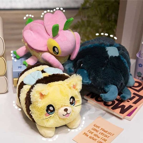 Creative Cartoon Colorful Deer Beetle Orchid Mantis Plushie Doll Soft Stuffed Animals Cute Bee Plush Toy Insect Pillow Kids Gift X260225