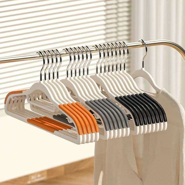 MNN 10Pcs Black/Orange/Grey Multifunctional Wet and Dry Household Hanger Suitable for Hanging Clothes Bedroom Wardrobe Anti-Slip 26W0225
