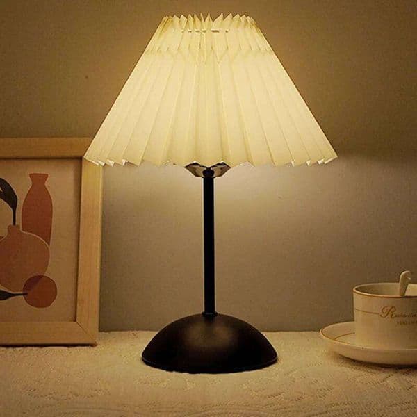Nordic Bedroom Bedside Desk Lamp Home Fabric Lampshade Dining Bar Table Lamps USB Pleated Atmosphere Light Indoor Decoration H260224