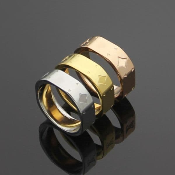 Mens Designer Rings V Letter Simple Square Print Flower Ring 18K Gold Ring Fashion Jewelry For Womens