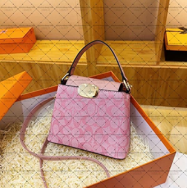 Designer Bag Shoulder Bag Luxury Bag Purse Crossbody Bag Solid Color Vintage Women's Tote Bag High-Quality Leather Underarm Bag Black Large Capacity Chain Bag 12A