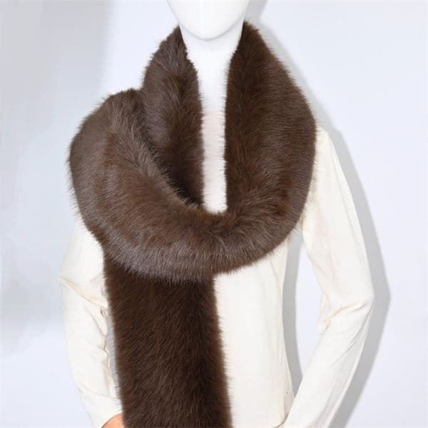 2025 Winter Imitation Mink Fur Scarfs Women Warm Fluffy Faux Fur Wrap Korea Fashion VersatileLong Scarf Wholesale 260202ww