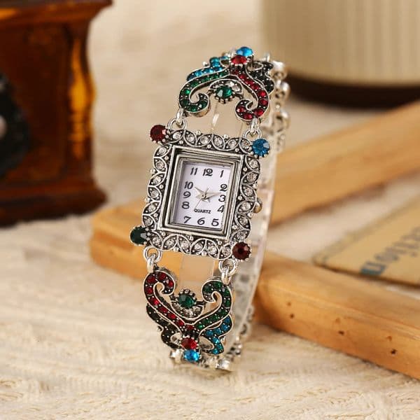 Womens Watch Bracelet Color Diamond Full Fashion Compact Steel Belt 260206