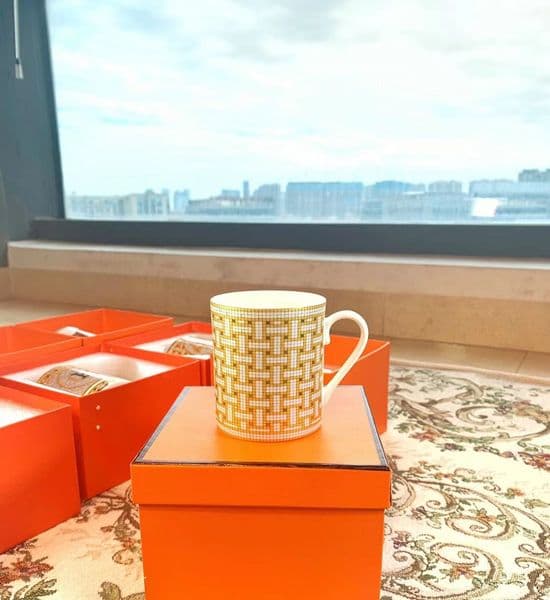 Premium Nordic Ceramic Mug, Minimalist Design, Perfect for Coffee or Tea, Versatile for Home, Office, or as a Gift