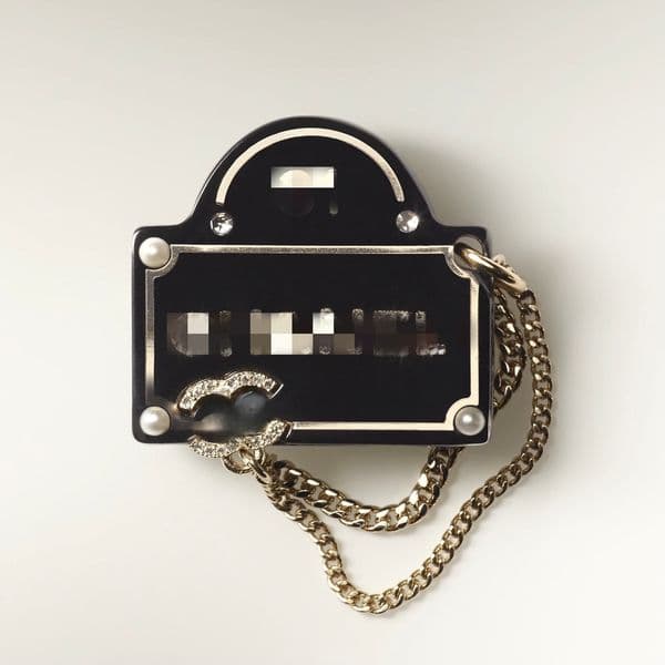Designer Acrylic Digital Brooch Fashion Classic High Quality Jewelry Party Gift Suitable for Any Formal Occasion Matching