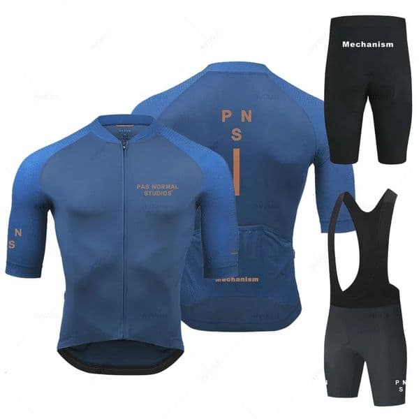 2026 New New Soccer Mens Clothing Football Set: Breathable Summer Cycling Jersey Set Men Lightweight Bicycle Shirt And Bib Shorts Ideal For