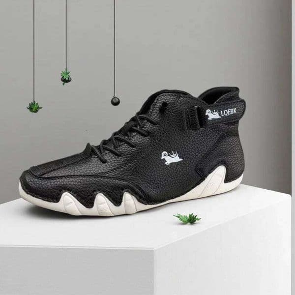 Luxury Men's Bare Boot Fashionable Avant Garde High Quality Design Lightweight Walking Trend Street Style Men Casual Shoes