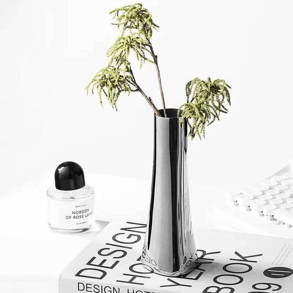 Stainless Steel Silver Metal Small Vase - Simple, Light Luxury Dry Flowers/Simulated Flowers Modern Home Decoration Ornament 26W0228
