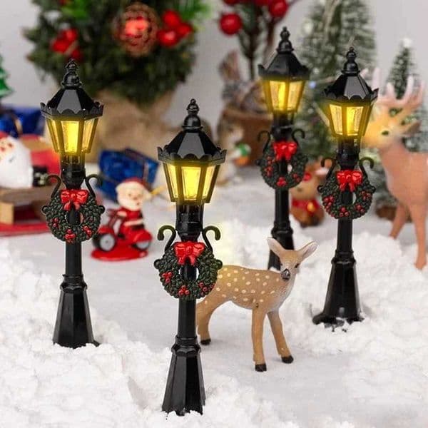 4Pcs/Set Christmas Mini Street Light Models Dollhouse Streetlight Micro-Landscape Fairy Garden AccessoriesL260601