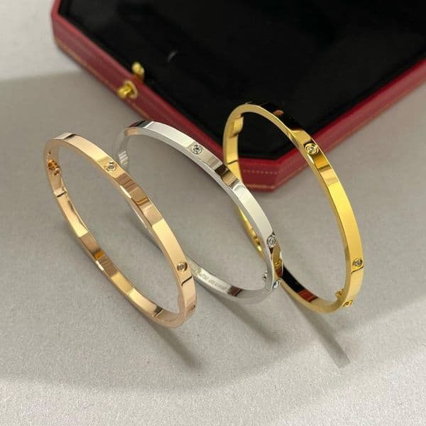 Women 18K Designer Bracelet High quality Luxury Designer Jewelry Valentine Cuff Bangle Elegant Women Bracelet gift