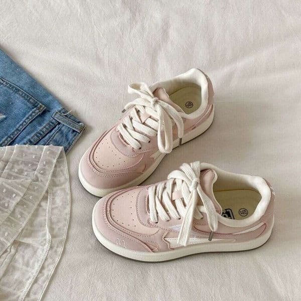 Niche Women's German Training Shoes 2026 Spring/Summer New Thick-Soled Campus Style White Sneakers, Fashionable And Stylish Height-Increasing Shoes 886