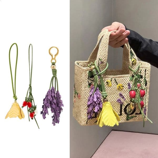 Fruit Flower Charm Keychain Mulberry Strawberry Tomato Pea Insect Chamomile Tulip Tree Key Bag Accessories 260530